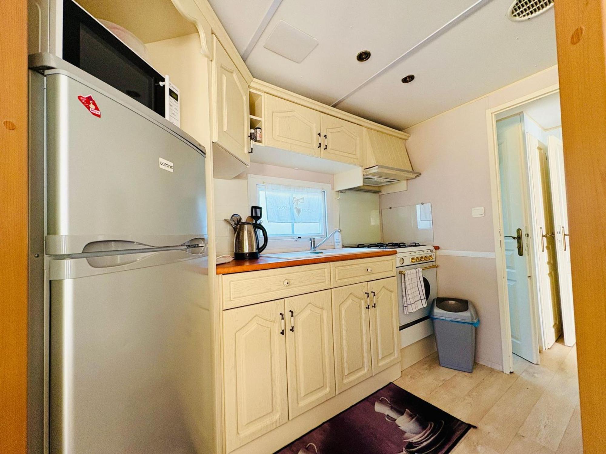 Mobil'Home Climatise Terrain Prive Proche Du Zoo De La Palmyre Les Mathes Dış mekan fotoğraf